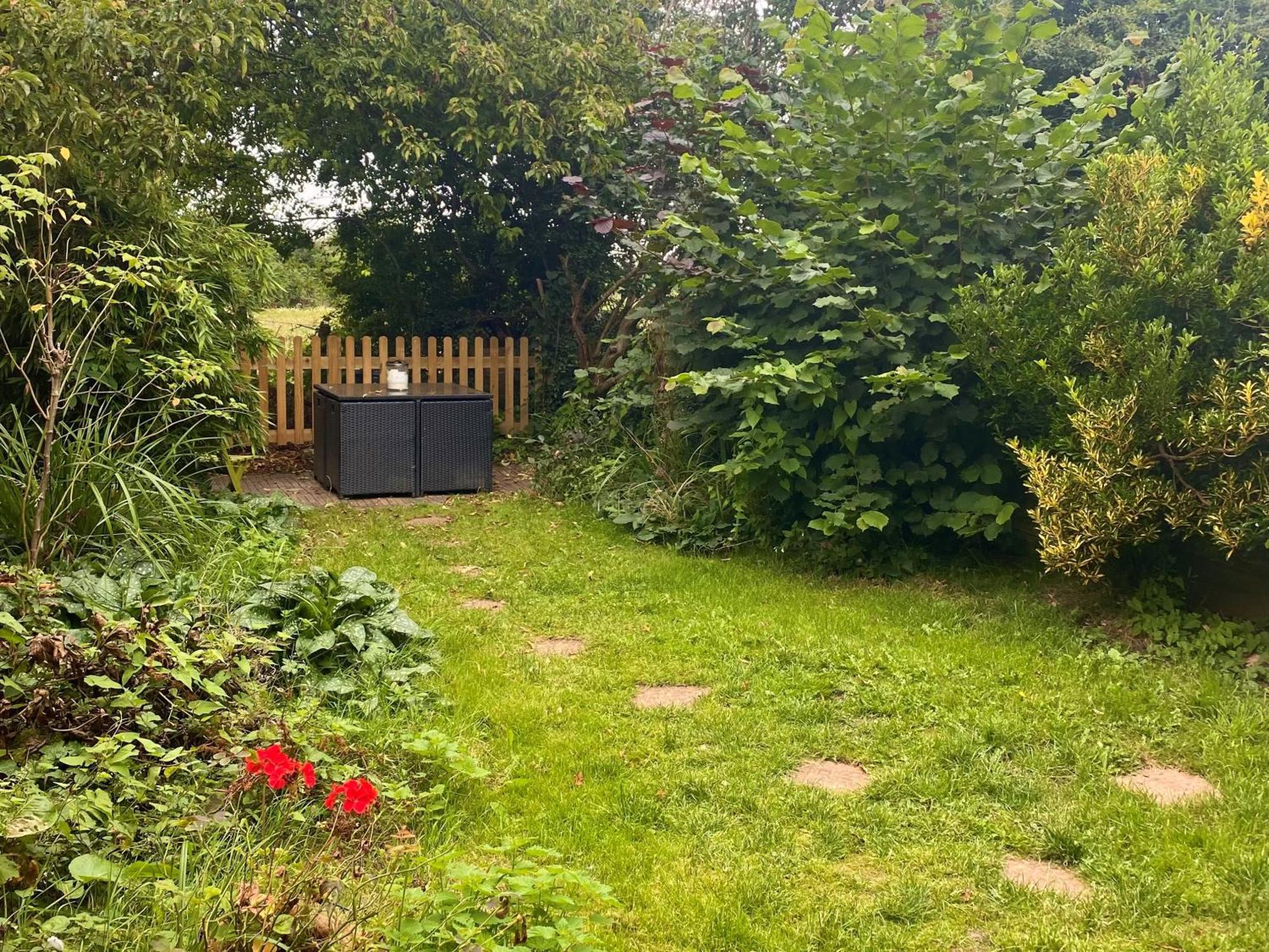 Bumblebee Cottage - Cosy Cottage In Area Of Outstanding Natural Beauty Hemel Hempstead Esterno foto
