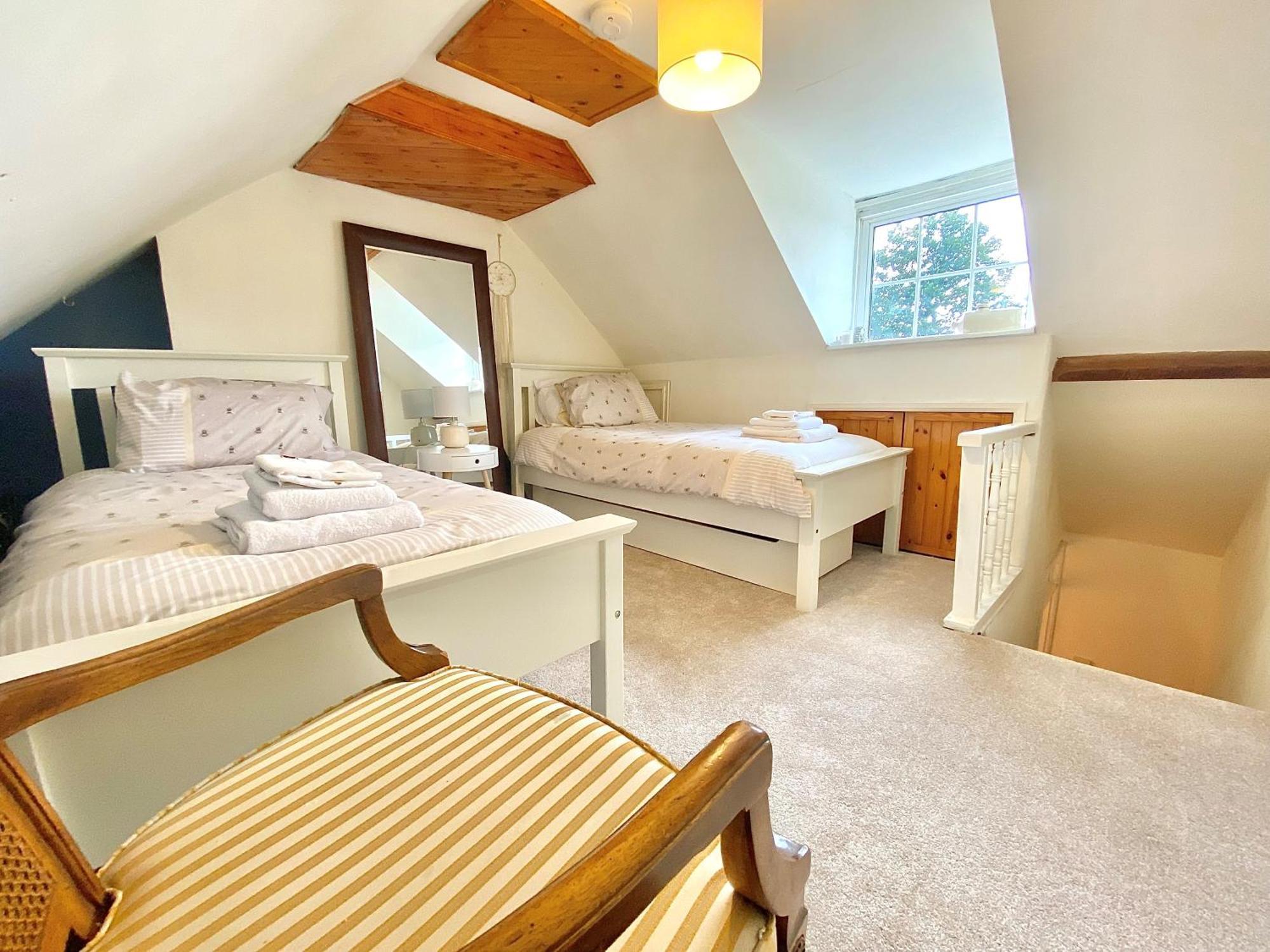 Bumblebee Cottage - Cosy Cottage In Area Of Outstanding Natural Beauty Hemel Hempstead Esterno foto